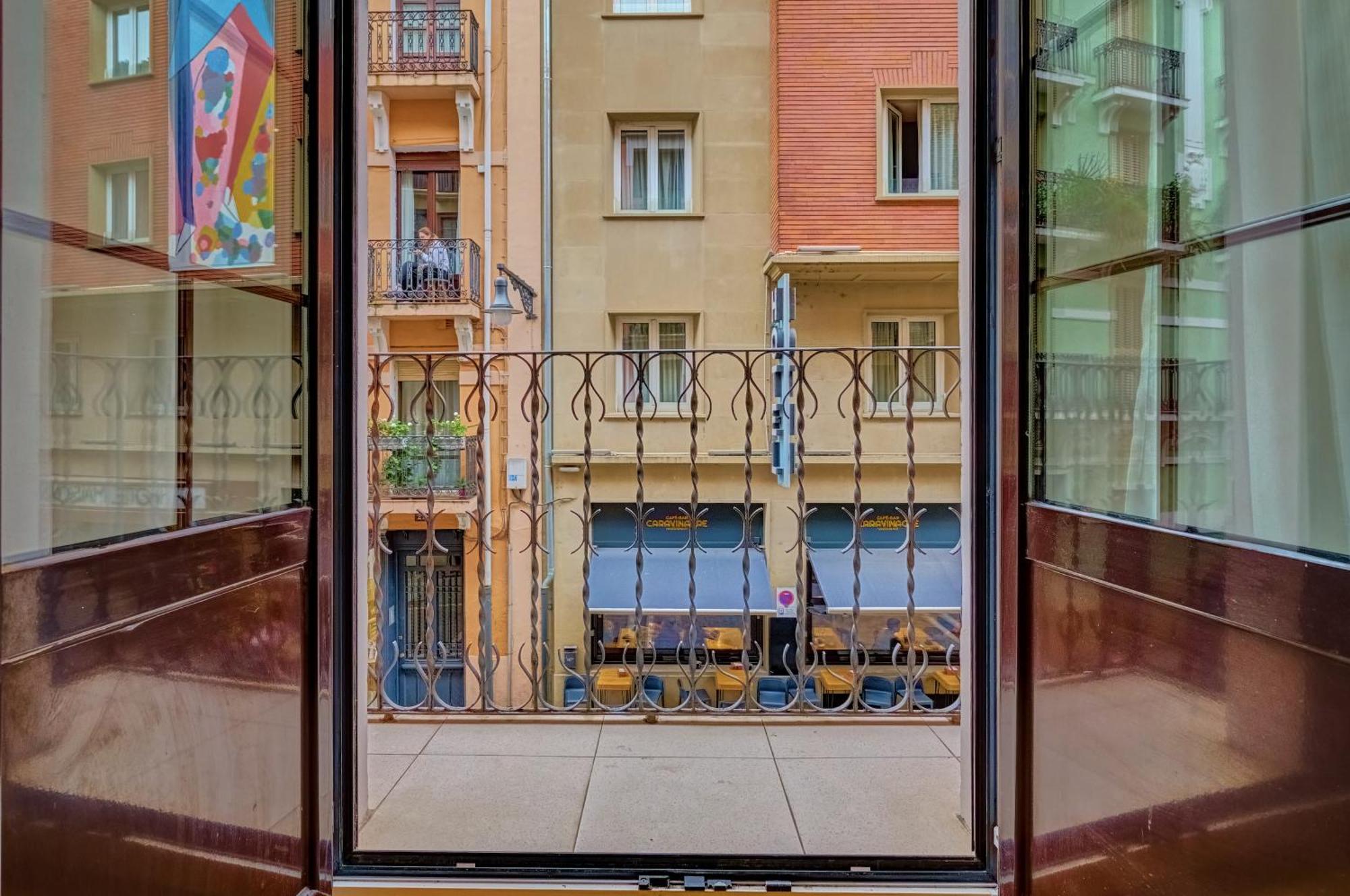 Centro Historico Exterior, Calle Nueva Dos Balcones Pamplona Kültér fotó